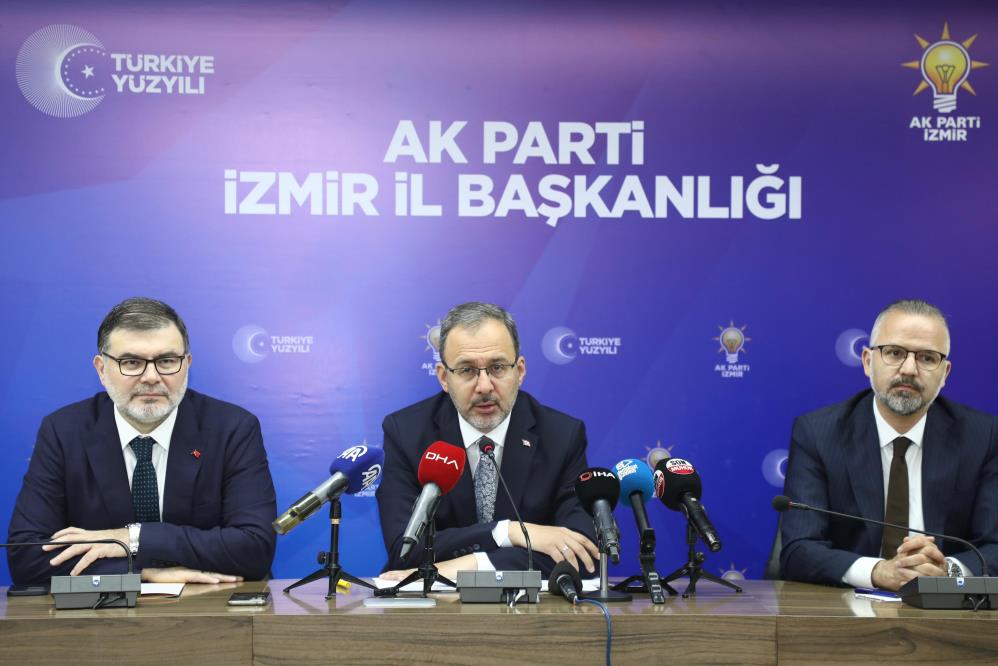 Önceki dönem Gençlik ve Spor Bakanı ve İzmir Milletvekili Mehmet