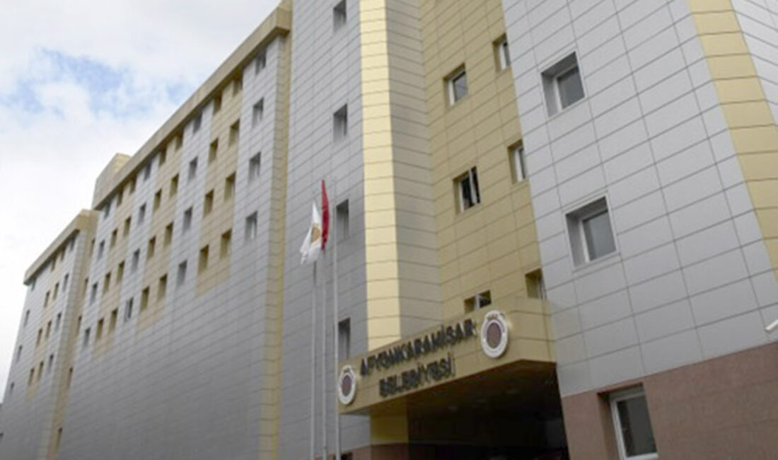 Afyonkarahisar Belediye Başkanı Burcu Köksal, yeni ekibini kurmaya başladı. Bu