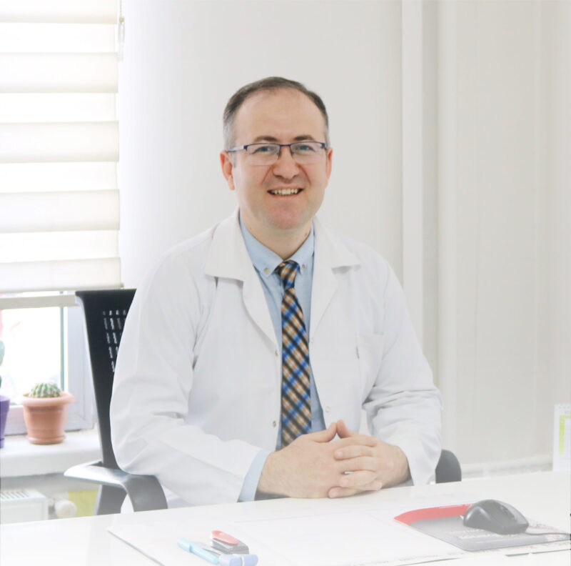 Özel Fuar Hastanesi Fizik Tedavi ve Rehabilitasyon Uzmanı Doç. Dr.
