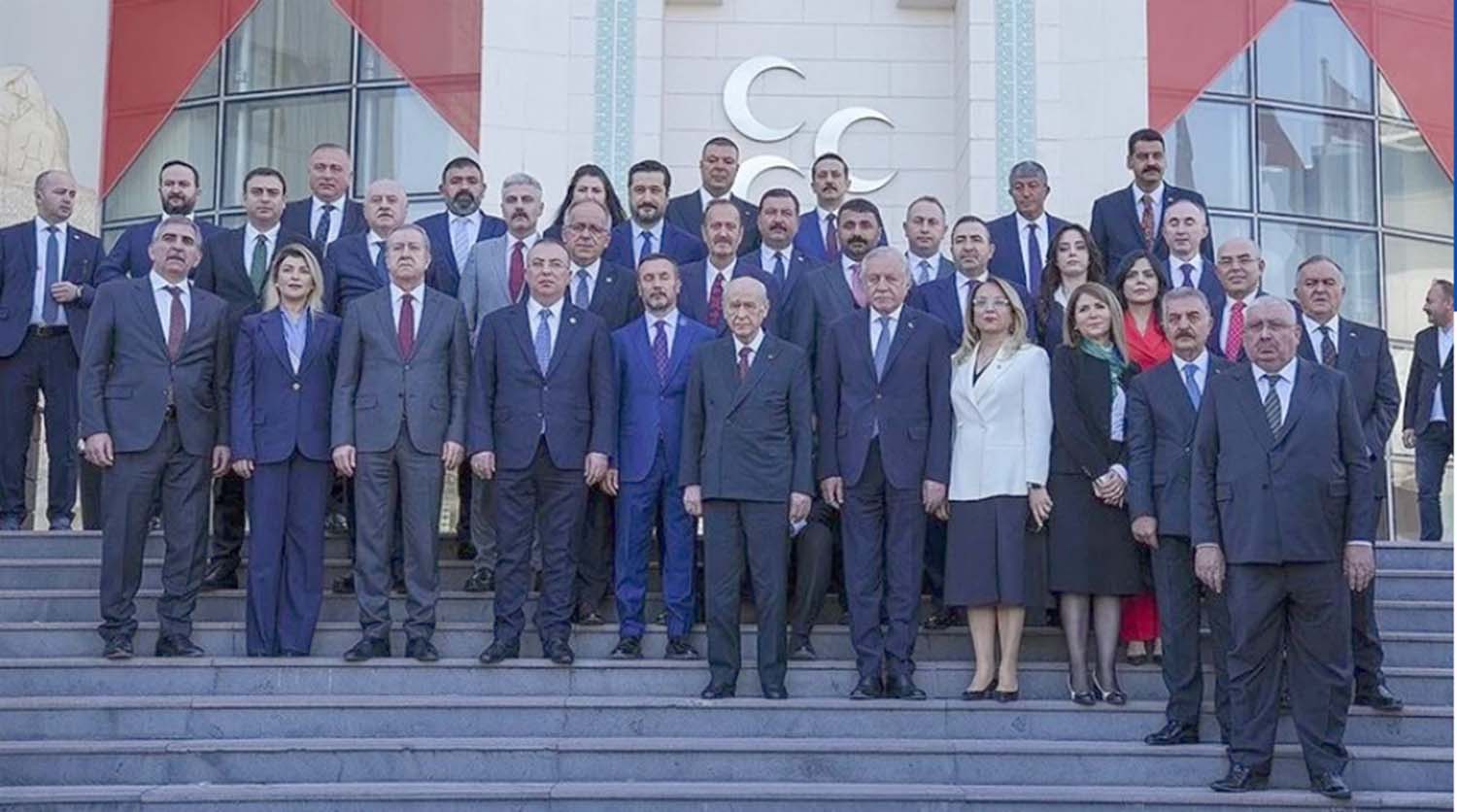 Merkez Yönetim Kurulu toplantısında belirlenen partinin 15 kişiden oluşan Başkanlık