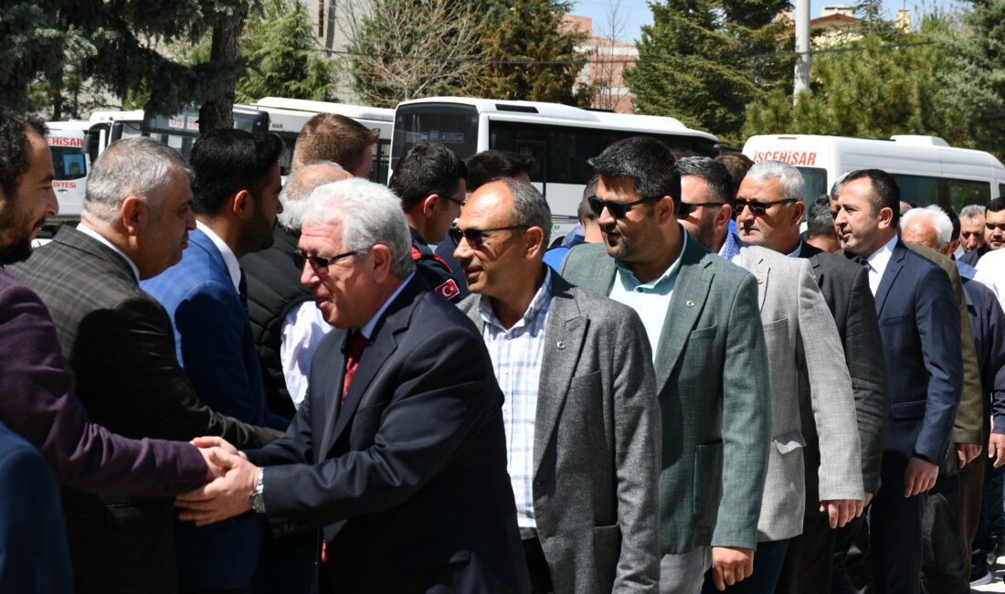 31 Mart Mahalli İdareler seçimlerini kazanan İscehisar Belediye Başkanı Seyhan