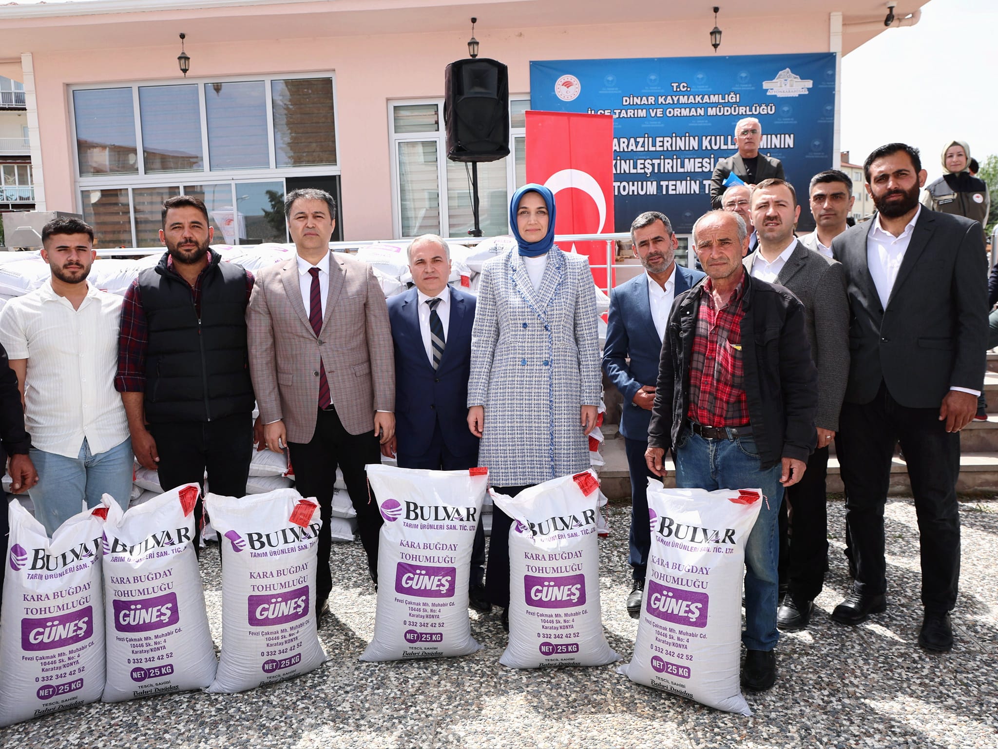 Vali Doç. Dr. Kübra Güran Yiğitbaşı, Dinar Kaymakamı Kemal Duru