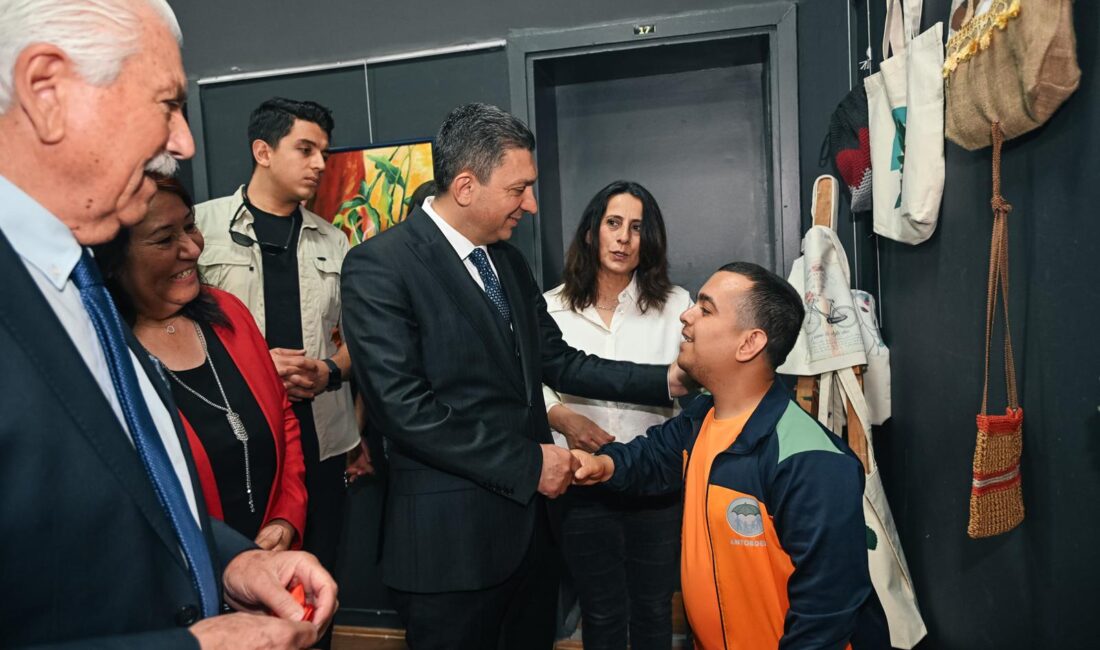 Antalya Valisi Hulusi Şahin, 2 Nisan Dünya Otizm Farkındalık Günü