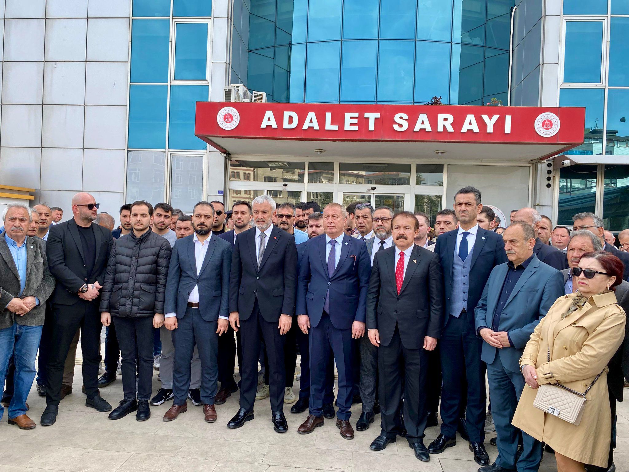İYİ Parti Ordu Büyükşehir Belediye Başkan Adayı Enver Yılmaz, seçim