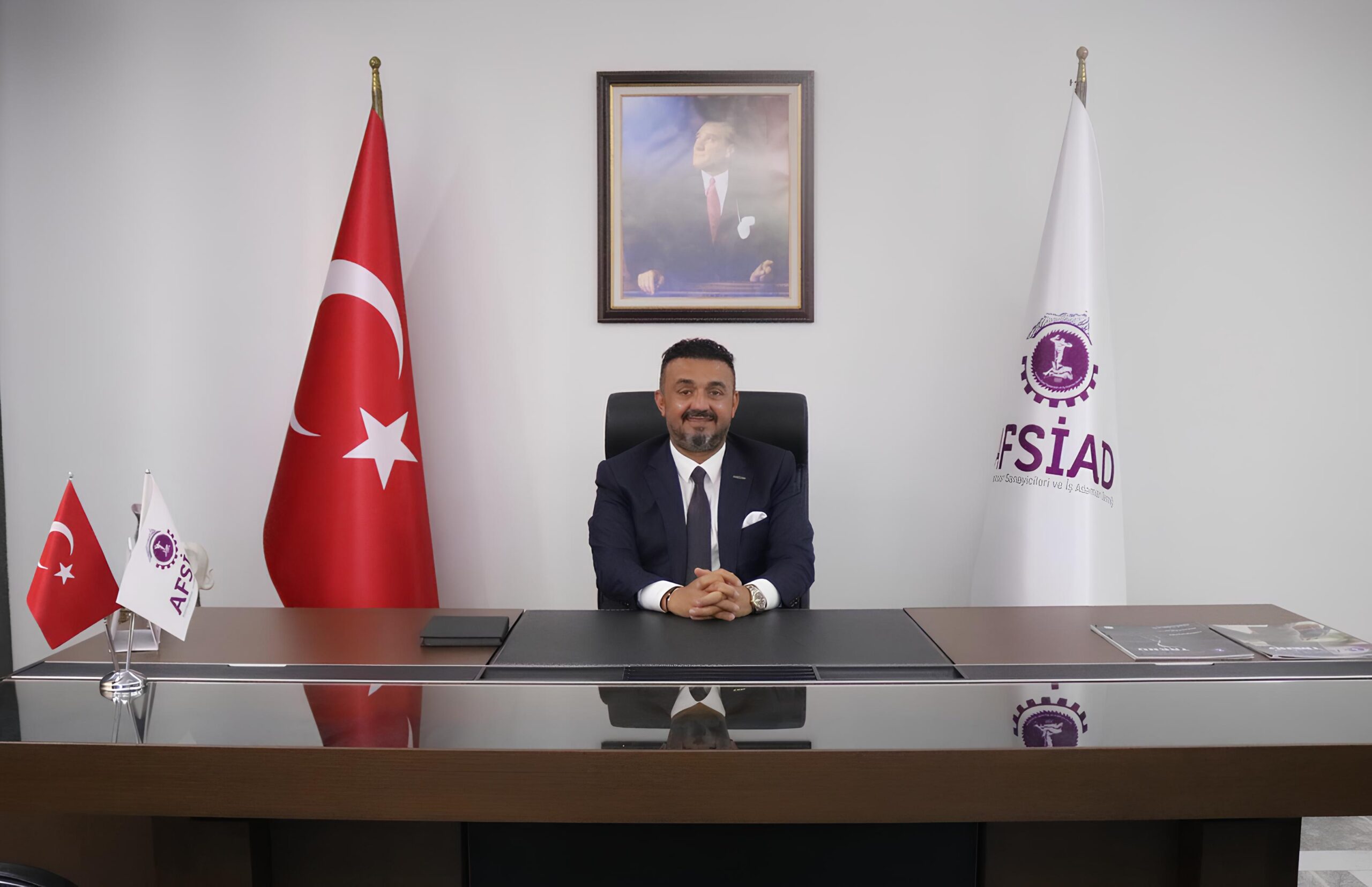 AFSİAD Yönetim Kurulu Başkanı Kadir Sayın, Avukatlar Günü dolayısıyla yayımladığı
