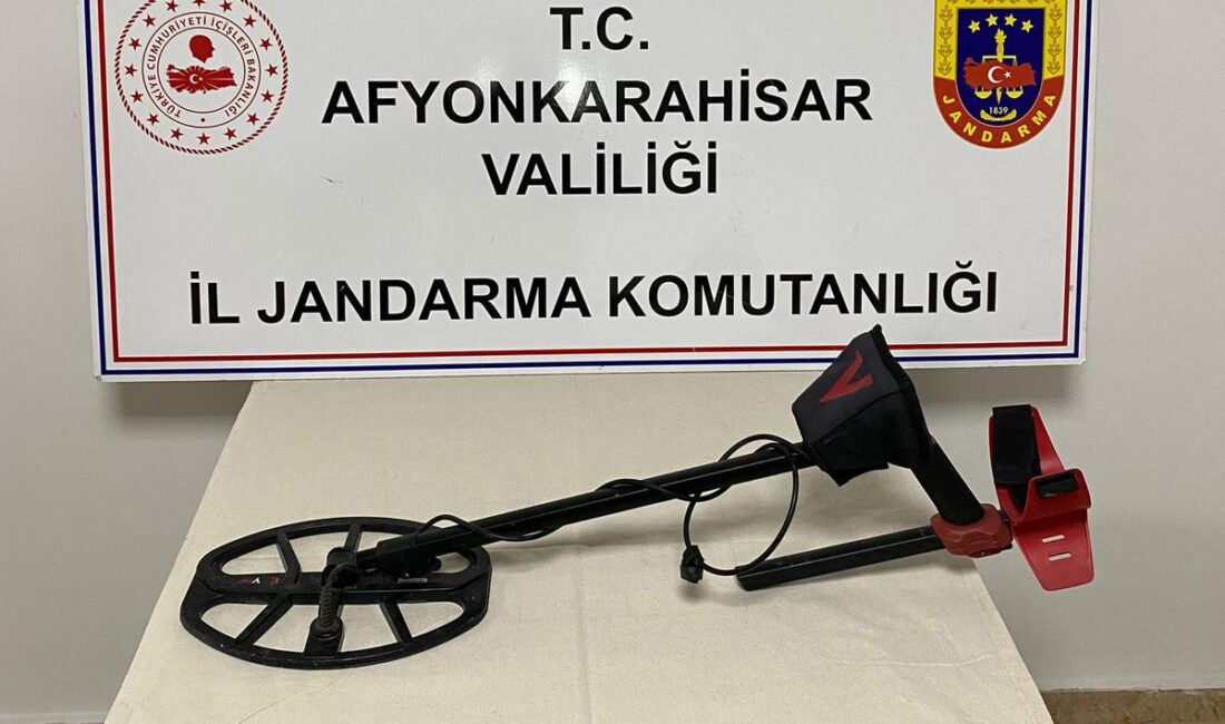 Emirdağ ilçesine bağlı Gelincik köyünde jandarma ekipleri kaçak kazı yapan
