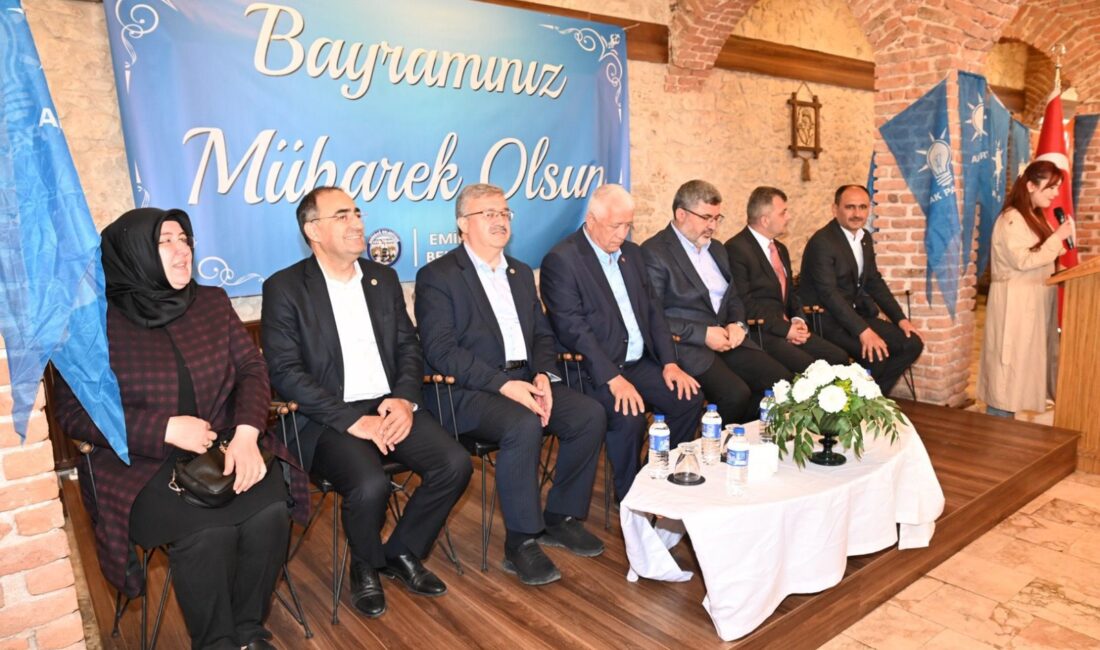 AK Parti Afyonkarahisar İl Başkanlığı tarafından Ramazan Bayramı dolayısıyla ilçelerde