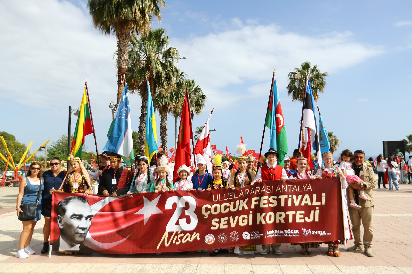   Antalya Büyükşehir Belediyesi 23 Nisan Ulusal Egemenlik ve Çocuk