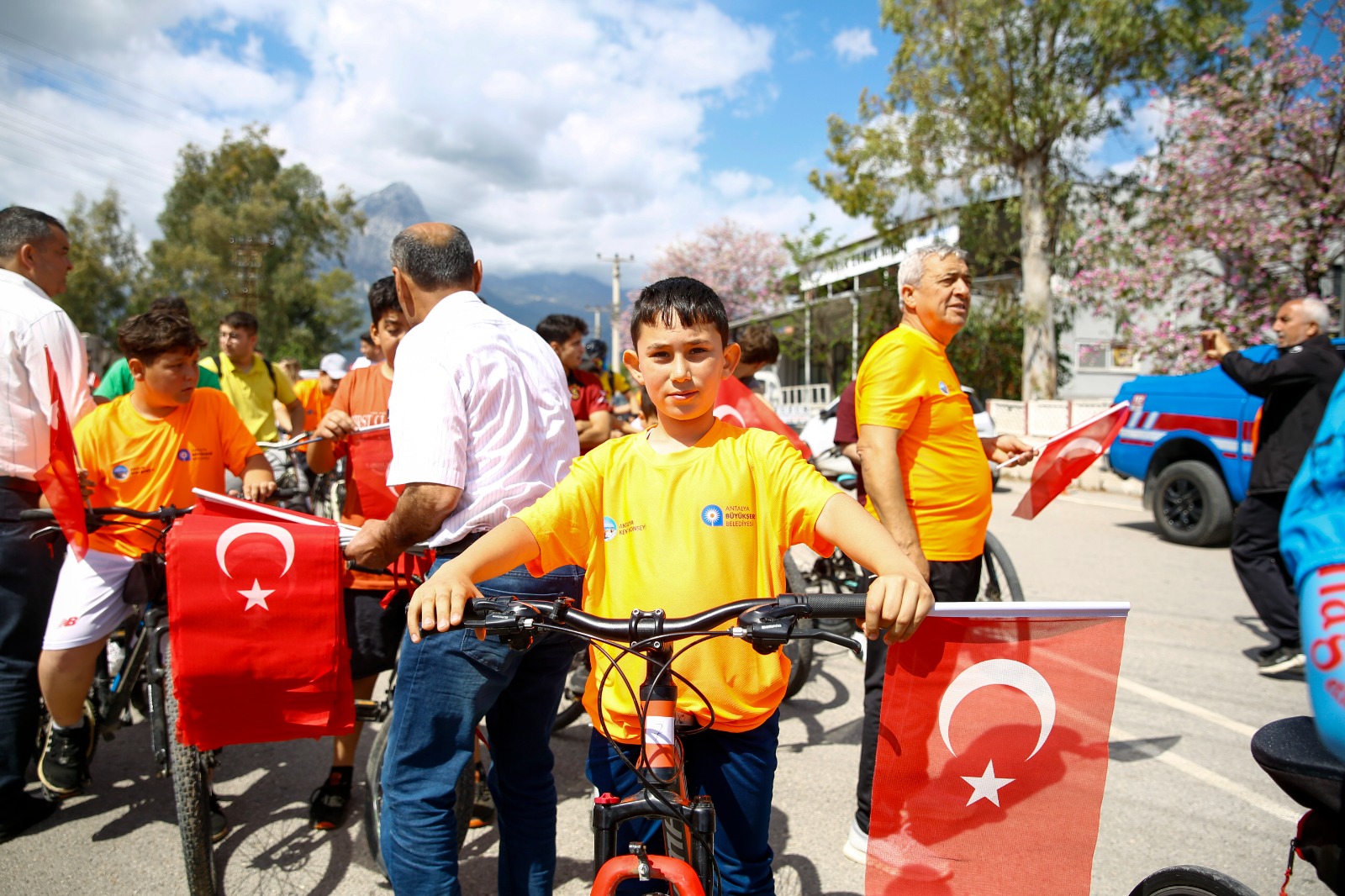     Antalya Büyükşehir Belediyesi ve Antalya Kent Konseyi’nin iş