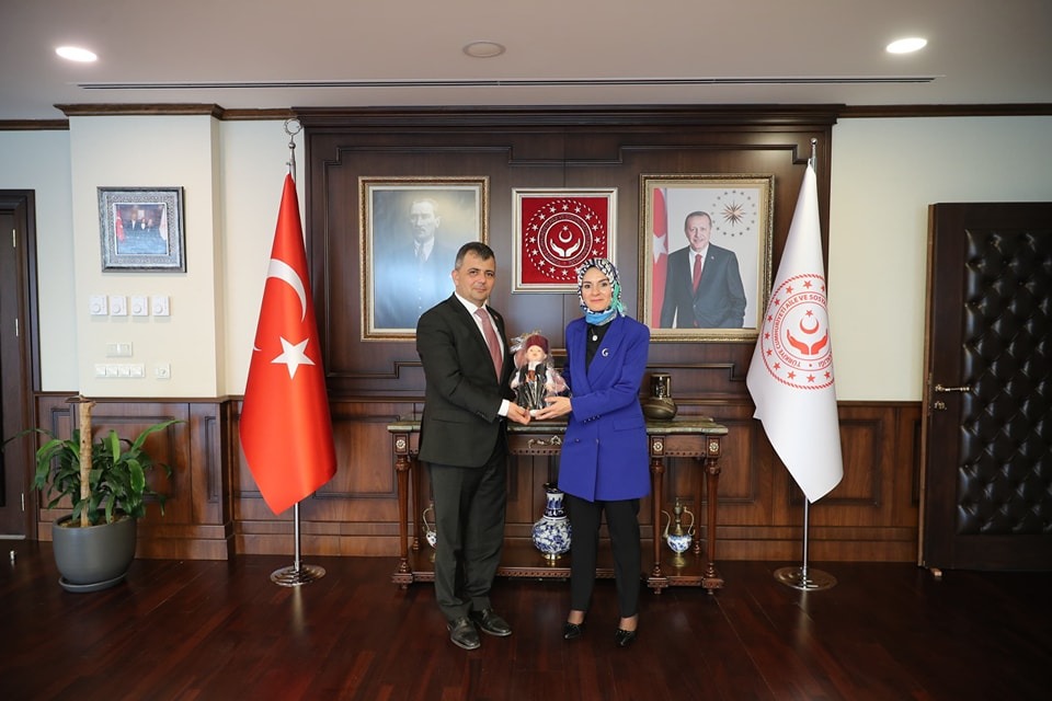 Aile ve Sosyal Hizmetler Bakanı Mahinur Özdemir Göktaş’ı ziyaret eden