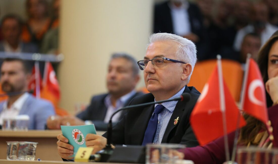 Kepez Belediye Meclisi, görevine dönünceye kadar Başkan Mesut Kocagöz’ün yerine
