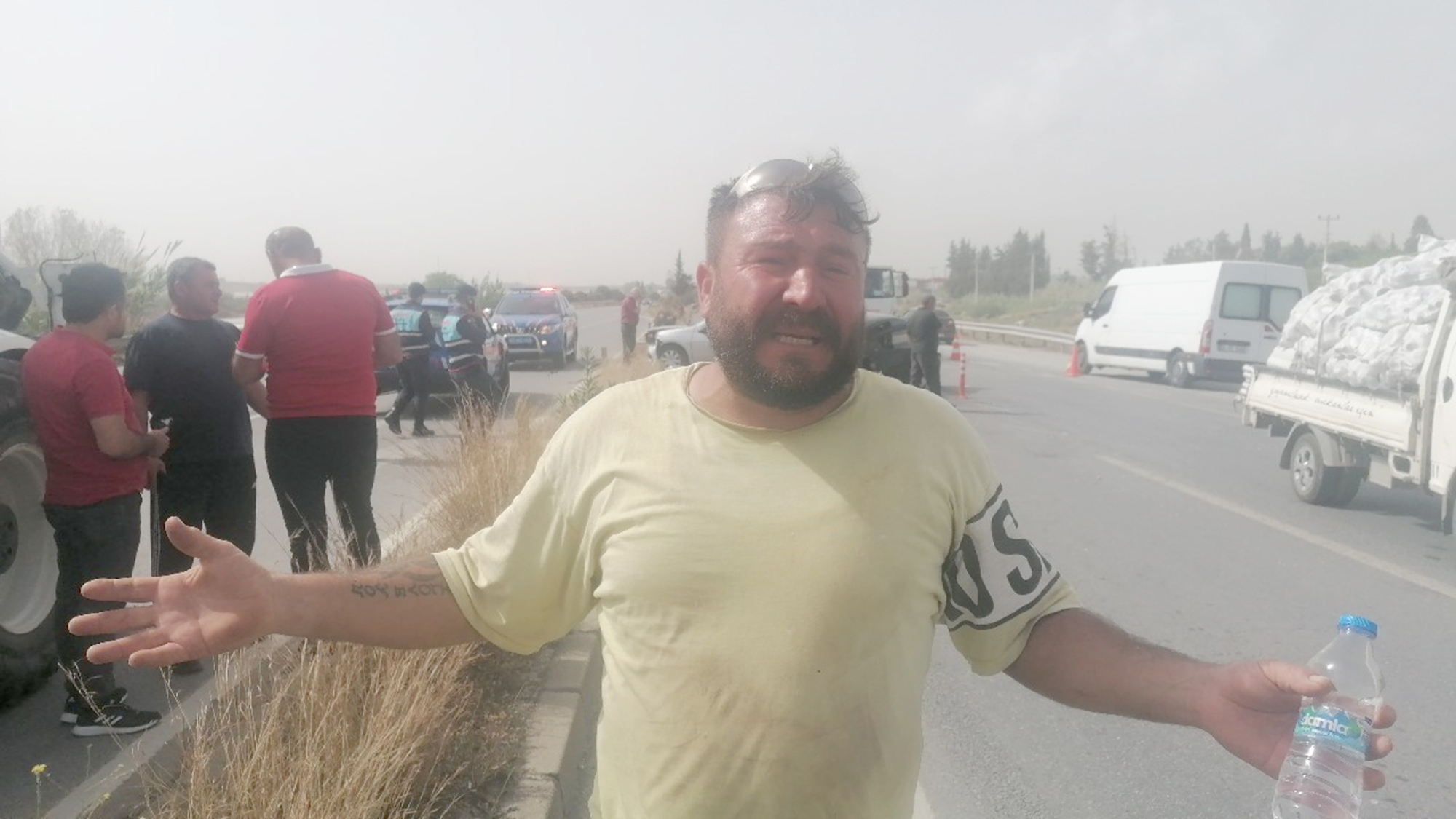 Manavgat ilçesinde asfalt çalışması nedeniyle D-400 Karayolunun 4-5 kilometrelik bölümünde
