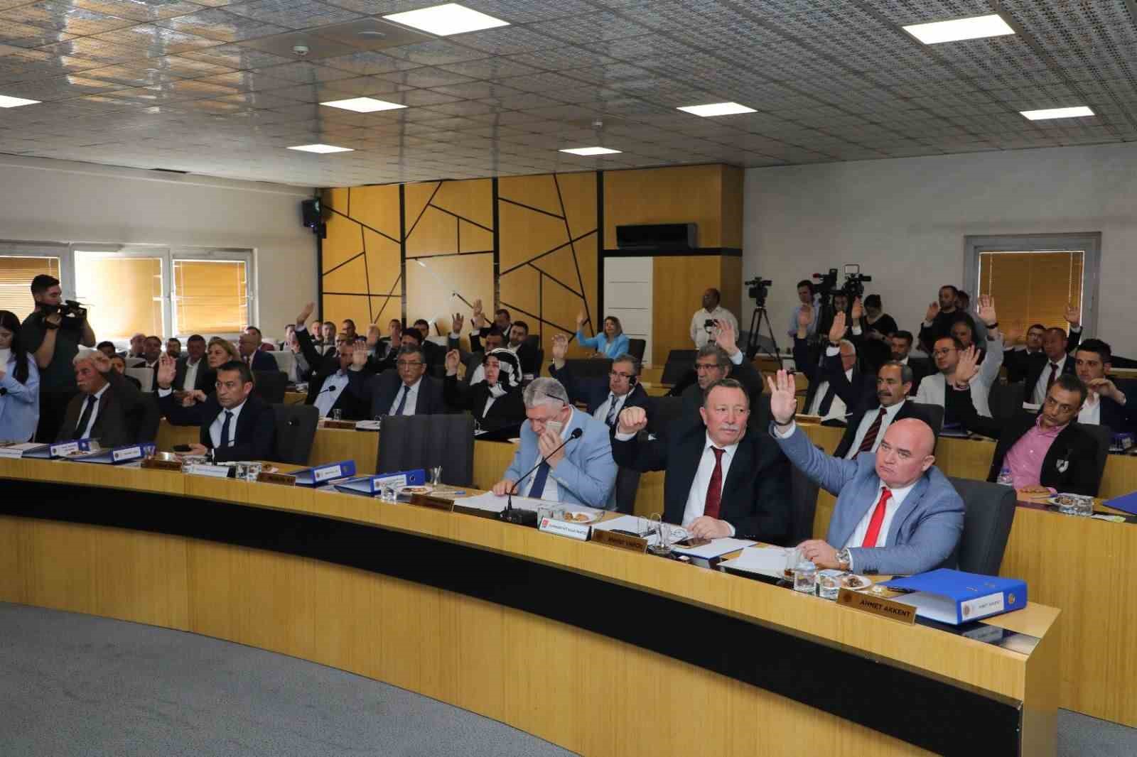 Afyonkarahisar Belediye Meclisi, 31 Mart seçimlerinin ardından ilk toplantısını Belediye