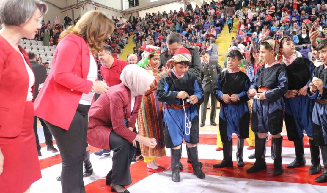 23 Nisan Ulusal Egemenlik ve Çocuk Bayramı Afyonkarahisar’da gerçekleştirilen törenler