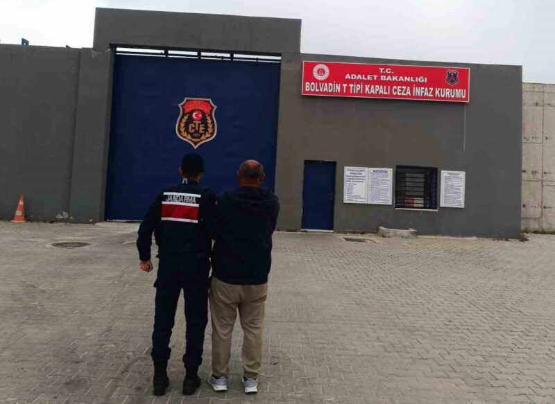 AFYONKARAHİSAR'DA KAÇAK ŞAHIS YAKALANDI