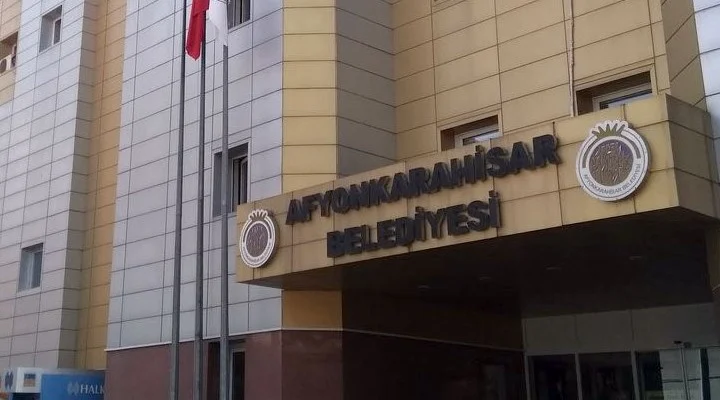 Afyonkarahisar Belediyesi, İstasyon kavşağı-Park Afyon AVM yönünde hizmet veren toplu