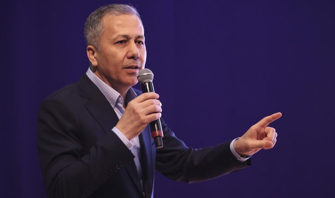 İçişleri Bakanı Ali Yerlikaya’dan açıklama: DEM Parti yöneticilerinin, Diyarbakır Sur