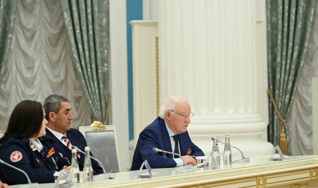 Azerbaycan Cumhurbaşkanı İlham Aliyev ile Rusya Devlet Başkanı Vladimir Putin,