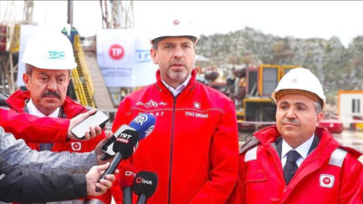 Enerji ve Tabii Kaynaklar Bakanı Alparslan Bayraktar, Gabar’da 33 kuyuda