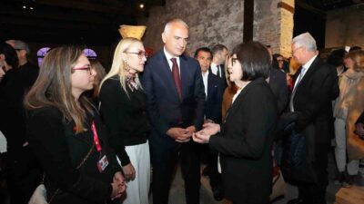 İtalya’da düzenlenen Venedik Bienali’nde Türkiye Pavyonu’nun açılışını gerçekleştiren Kültür ve