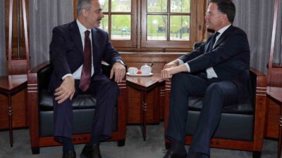 Dışişleri Bakanı Hakan Fidan, Lahey’de Hollanda Başbakanı Mark Rutte ile