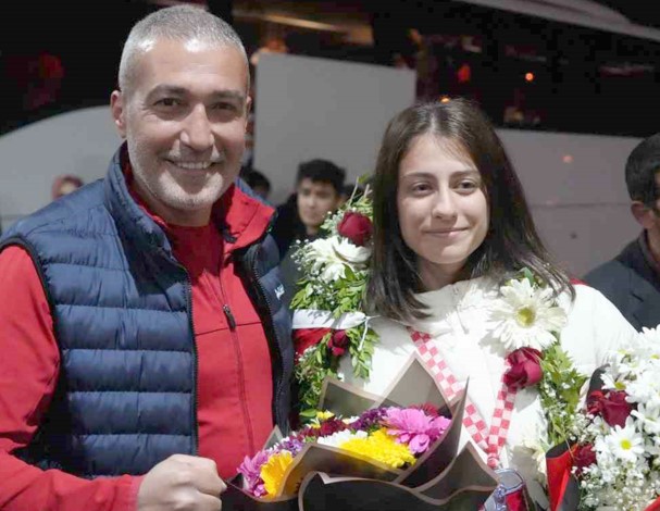 Hırvatistan’da gerçekleşen Gençler Avrupa Boks Şampiyonası’nda Avrupa 2.’si olan milli