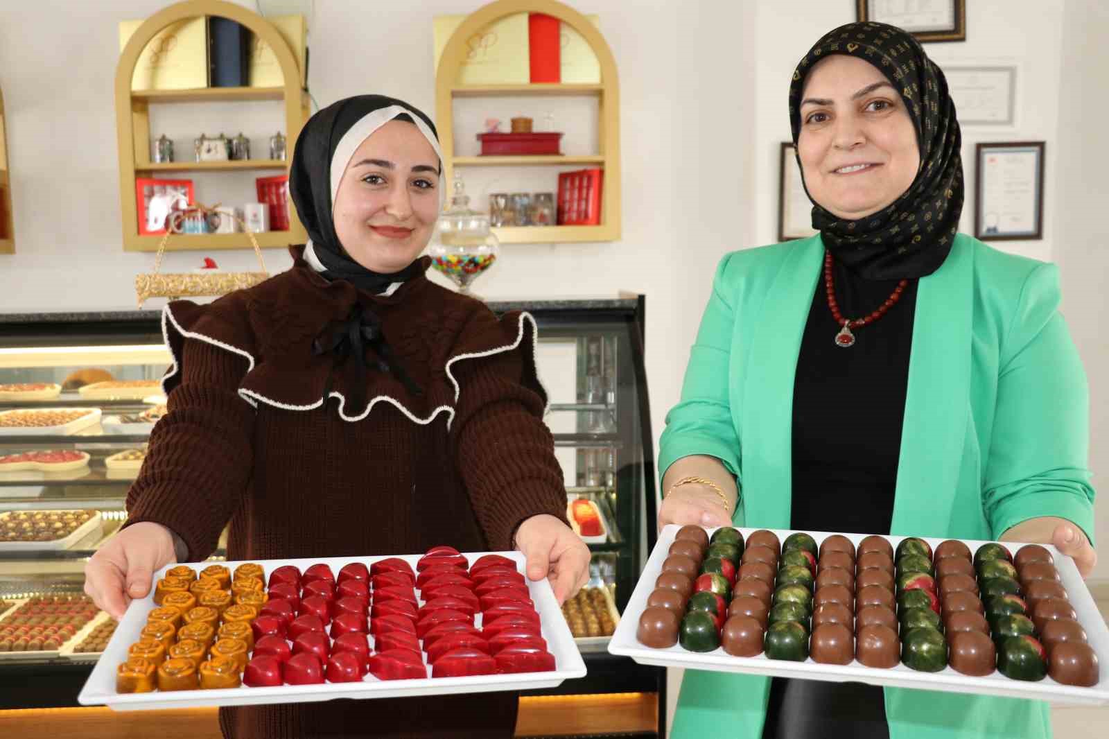 Van’da Perihan Duman isimli kadın girişimci, eşi çikolata seviyor diye