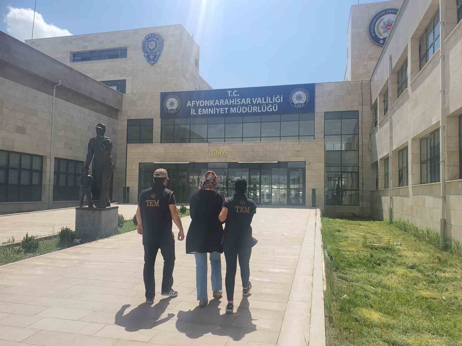 Fettullahçı Terör Örgütünün (FETÖ) kadın yapılanmasından yer aldığı iddia edilen