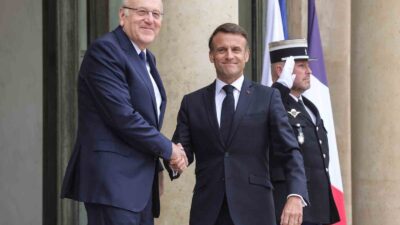 Fransa Cumhurbaşkanı Macron, başkent Paris’te Lübnan Başbakanı Necip Mikati ve
