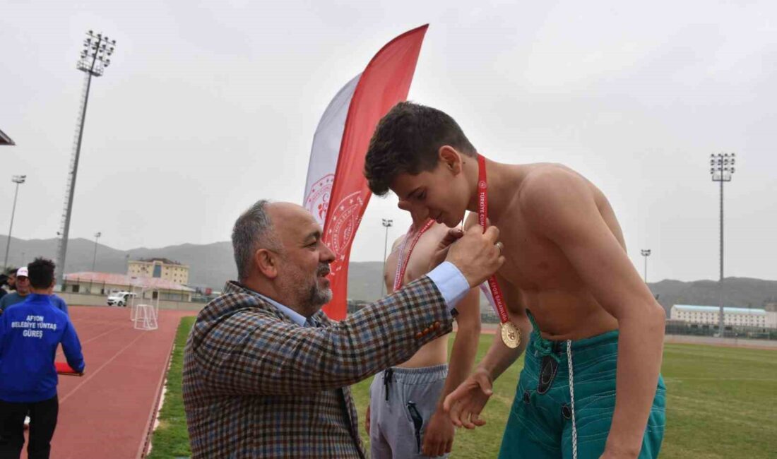 Okul Sporları faaliyetleri kapsamında Afyonkarahisar’da İlk kez Karakucak Güreşi müsabakaları