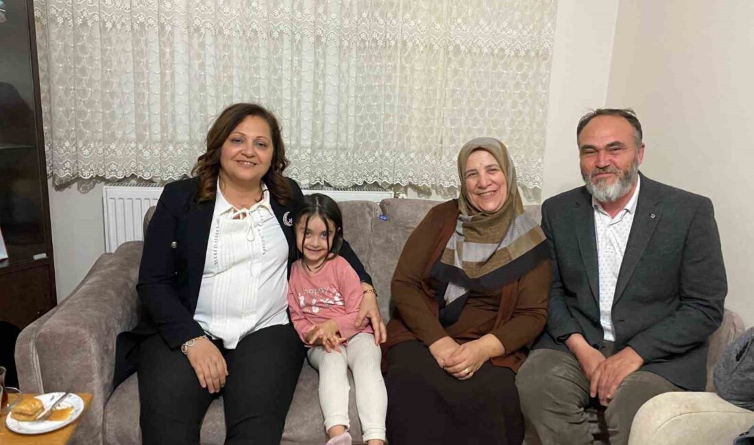 Afyonkarahisar Belediye Başkanı Burcu Köksal, mazbatasını aldıktan sonra ilk mesai