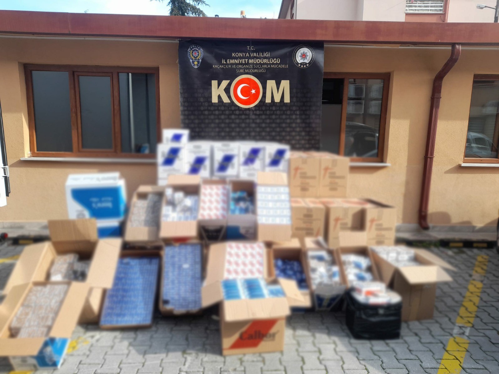 Konya Kaçakçılık ve Organize Suçlarla Mücadele (KOM) Şube Müdürlüğü ekiplerince