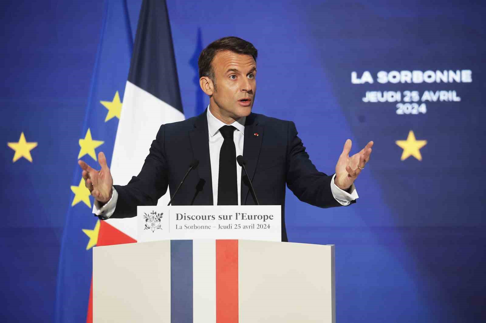 Fransa Cumhurbaşkanı Emmanuel Macron, Avrupa’nın “güvenilir” bir savunma stratejisi oluşturması