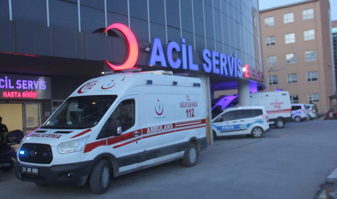 Erzincan’da bir vatandaş oy kullanmak için gittiği okulda merdivenden düşerek