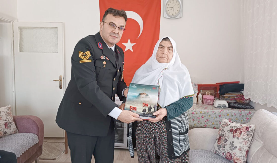 Ramazan-ı Şerif’in ardından idrak edilen Ramazan Bayramı’nda şehitlerin ailelerine anlamlı