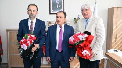 Afyon Kocatepe Üniversitesi (AKÜ) Sosyal Bilimler Enstitüsünde düzenlenen devir teslim