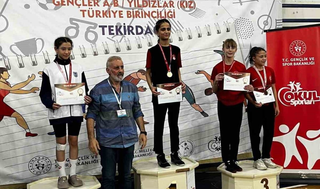 Tekirdağ’da heyecanla gerçekleştirilen Yıldızlar Okullararası Türkiye Şampiyonası’nda Afyonkarahisar’daki Tasoluk Fatih