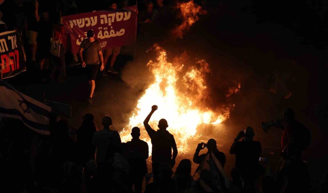 İsrail’in başkenti Tel Aviv’de Gazze Şeridi’ndeki esirlerin aileleri ve destekçileri