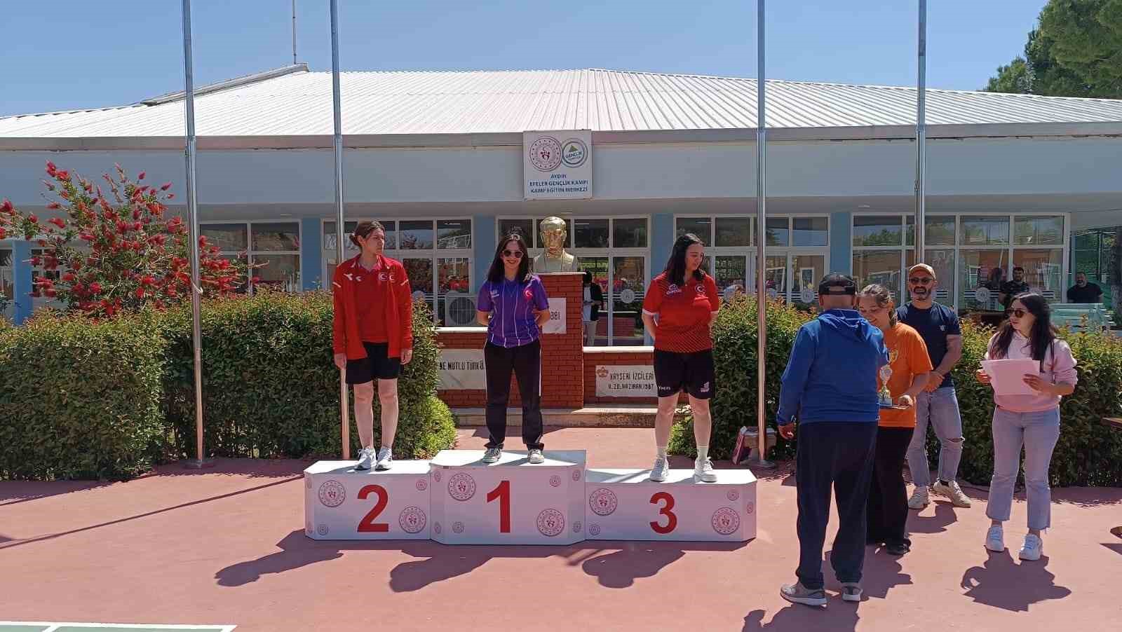 Aydın’da büyük bir heyecana sahne olan Ege Bölgesi Masa Tenisi