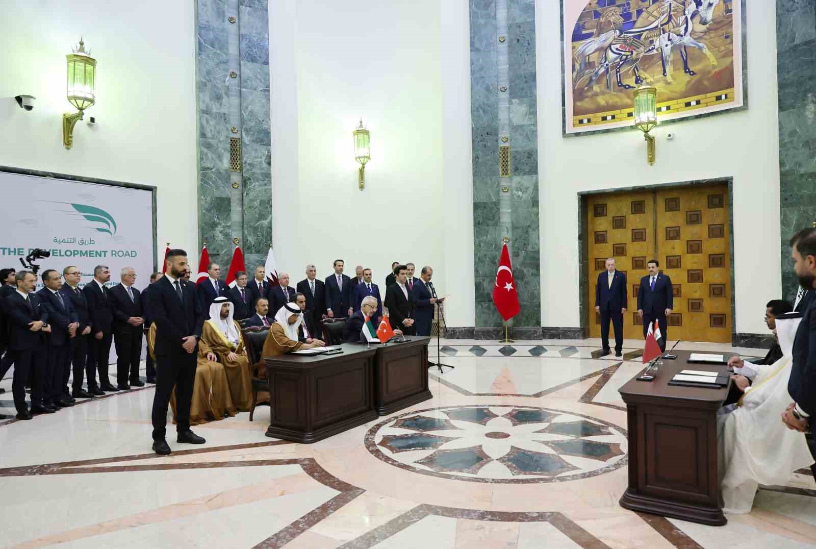 Cumhurbaşkanı Recep Tayyip Erdoğan ve Irak Başbakanı Muhammed Şiya Sudani