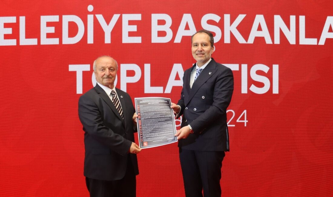 Yeniden Refah Partisi hafta sonu Türkiye genelinde seçilen belediye başkanlarıyla