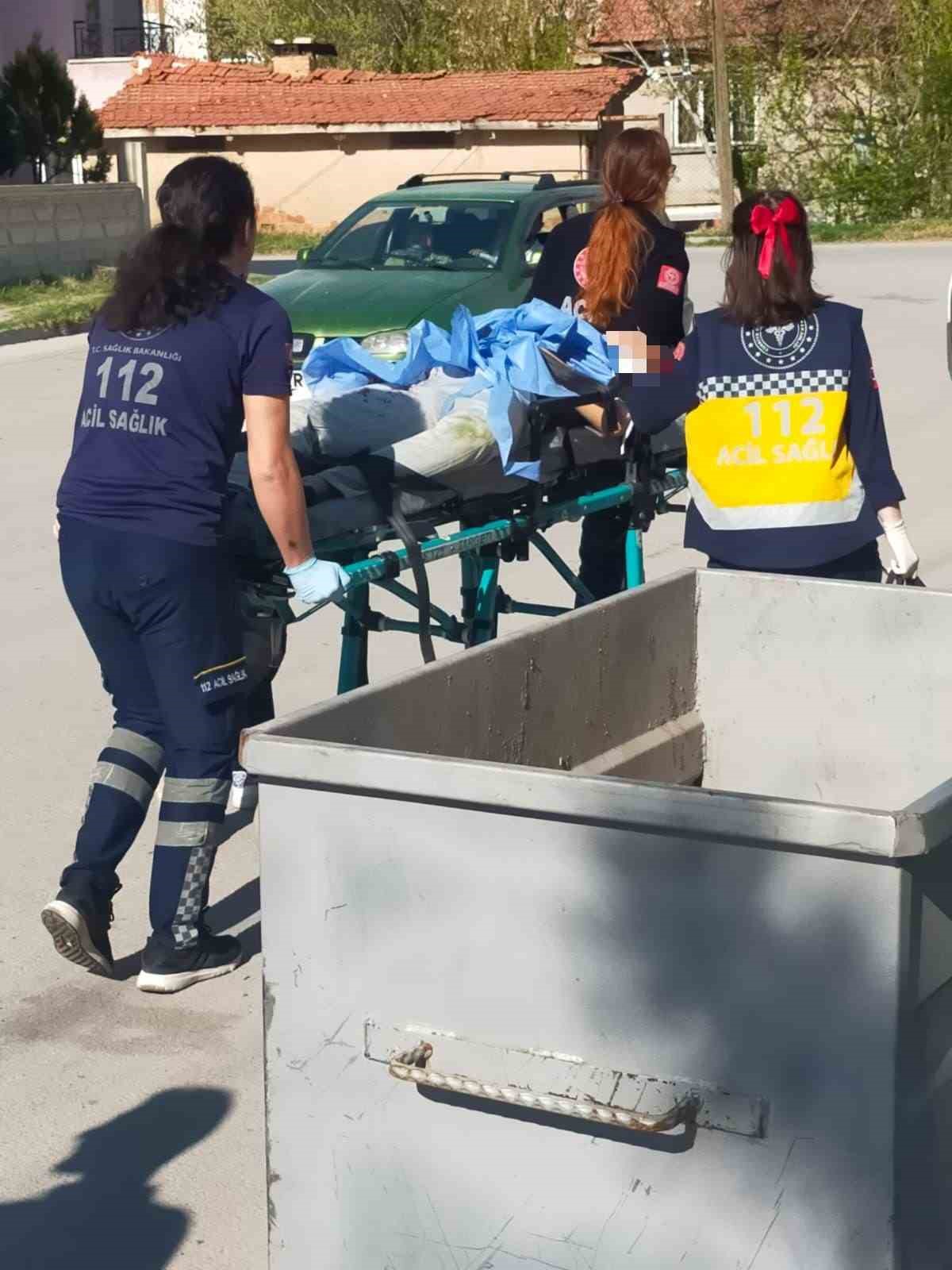 Afyonkarahisar’da yerde hareketsiz yatarken bulunan bir şahsın ihbar üzerine olay