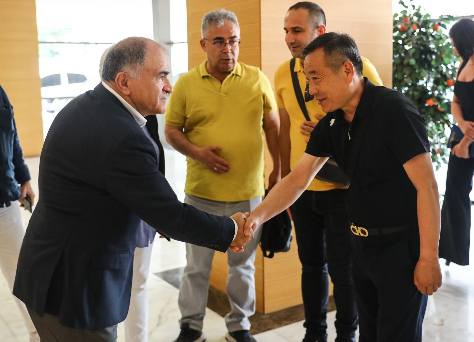   Ülkemizin tarihi ve turistik yerlerini gezip görmek, kendi ülkelerinde