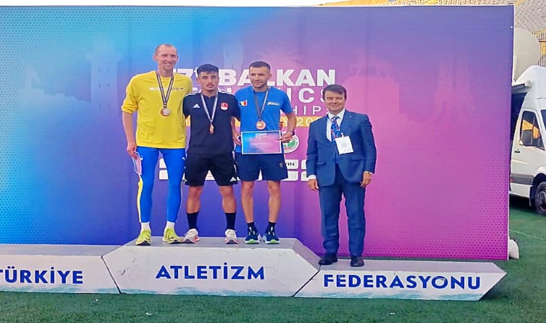İzmir’de devam eden 77’inci Balkan Büyükler Atletizm Şampiyonası’nda 1500 metrede