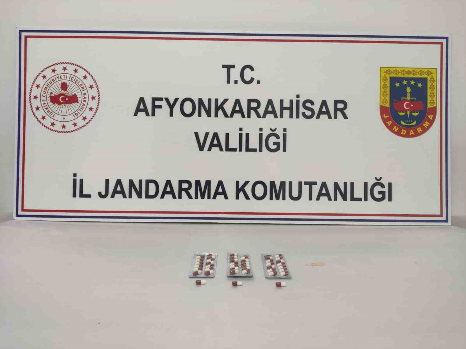 Afyonkarahisar’da 8 yıl 2 ay hapis cezası ile aranan şahıs