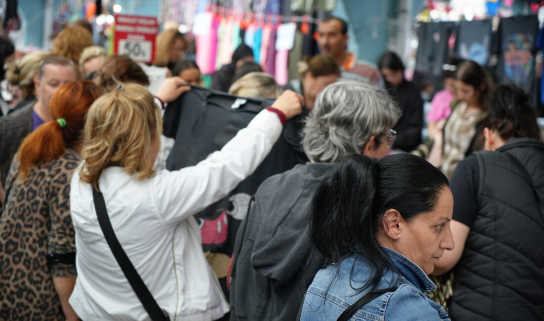 Edirne’de sosyete pazarı olarak da bilinen ve binlerce yerli ve