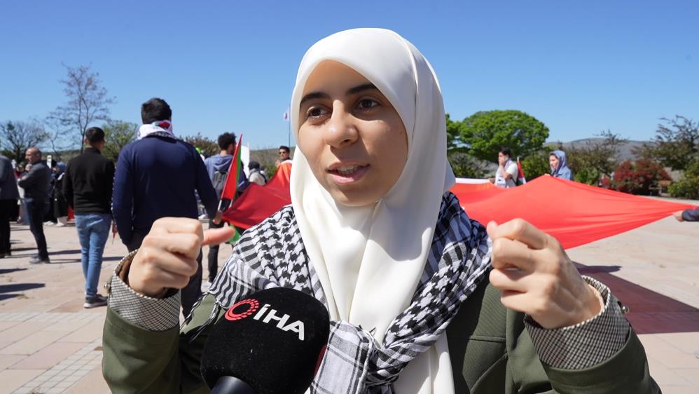 Kırıkkale’de üniversite öğrencileri ve akademisyenler, İsrail’in Gazze’deki sivillere yönelik yaptığı