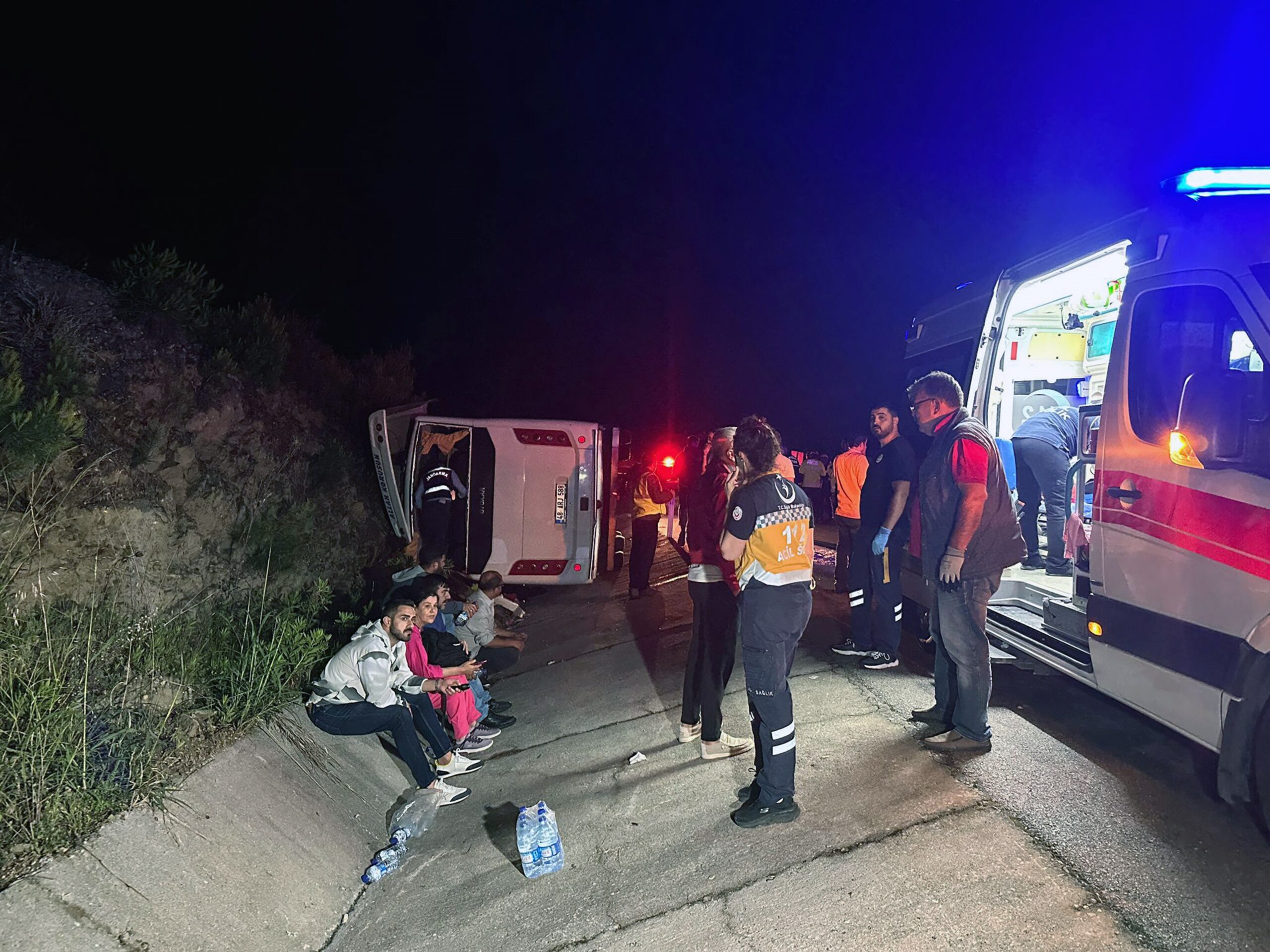 Antalya’ya geziye giden ve Ortaca ilçesine dönüş yapan içinde 22