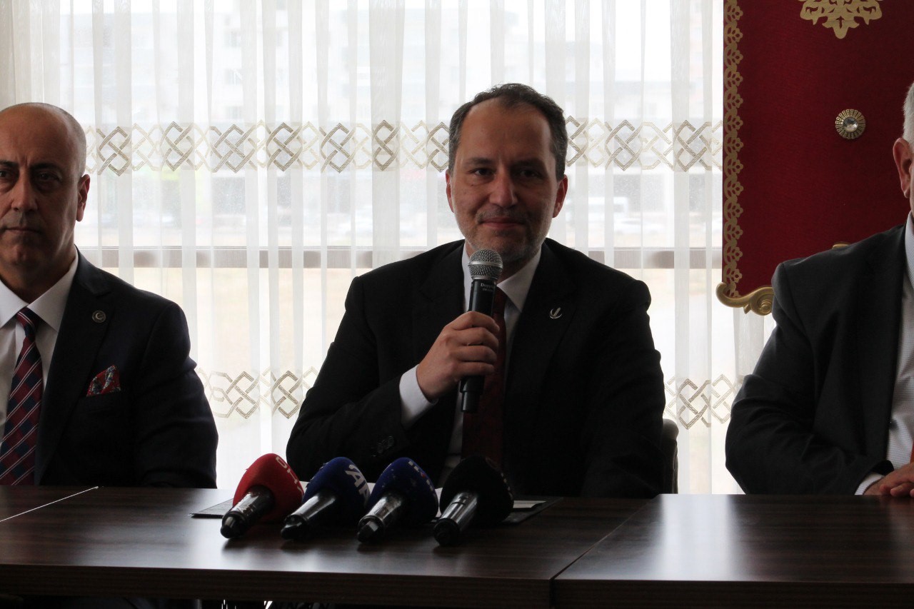 Mardin’e gelen Yeniden Refah Partisi Genel Başkanı Fatih Erbakan, “28