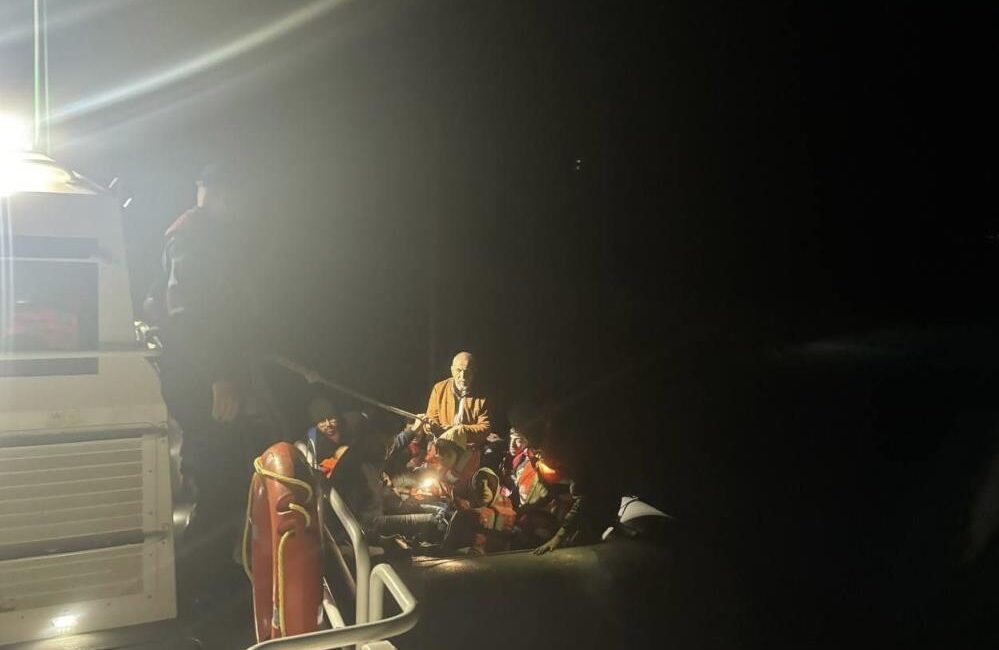 Çanakkale’nin Ayvacık ilçesi açıklarında Sahil Güvenlik ekiplerince, Yunan Sahil Güvenlik